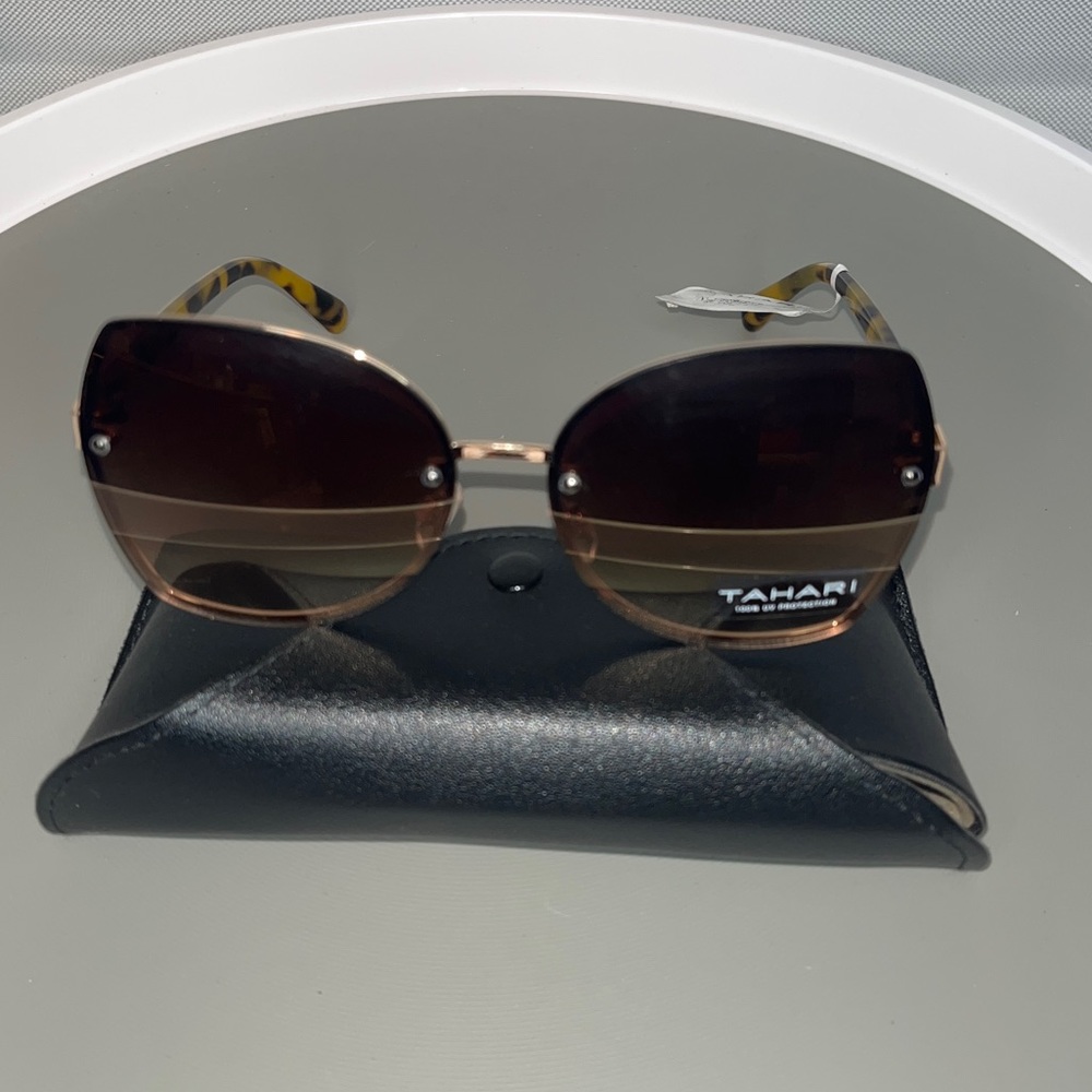 TAHARI New Cat Eye Sunglasses - th860d8 - Picture 6 of 6